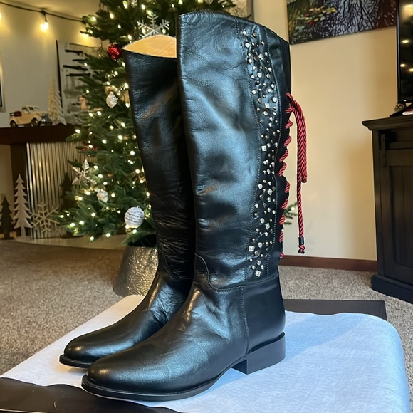 Safari Exotic Leather black studded heeled riding boots women size 9.5 - Picture 6 of 16